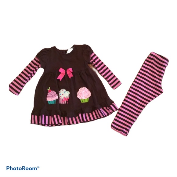 Adorable Outfit - Picture 2 of 3